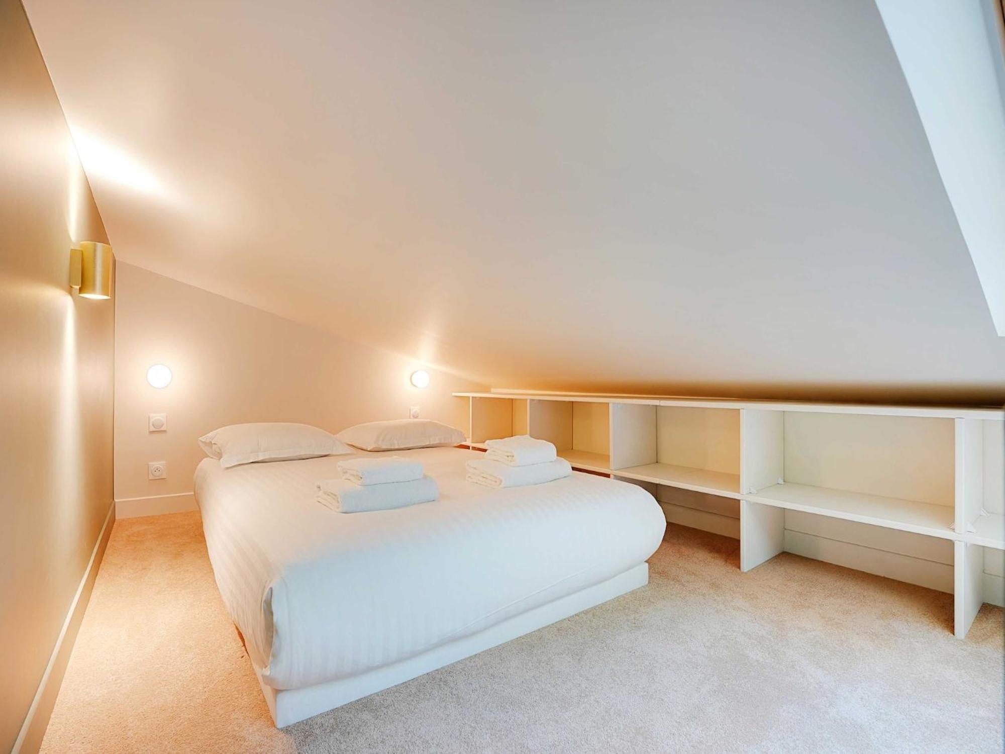 Chic And Cosy Apartment-canal Saint Martin * Paris